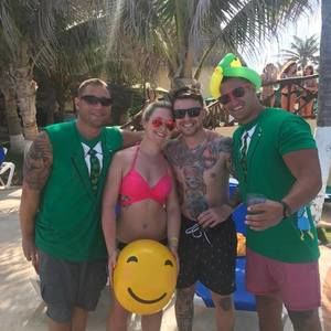 Meet your Posher, Robert